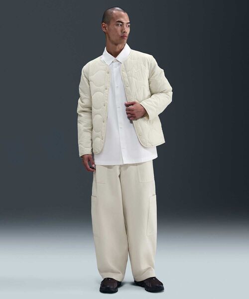 NIKE（ナイキ）の「ナイキ スポーツウェア メンズ パデッド ジャケット / Nike Sportswear Men's Padded Jacket IM9354-229 Light Khaki（ノーカラージャケット・メンズ・ブラウン系その他2・M/L/XL/2XL/S）」の16枚目の写真