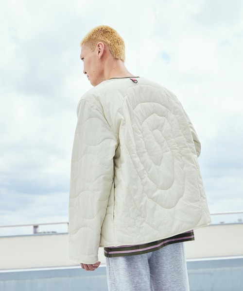 NIKE（ナイキ）の「ナイキ スポーツウェア メンズ パデッド ジャケット / Nike Sportswear Men's Padded Jacket IM9354-229 Light Khaki（ノーカラージャケット・メンズ・ブラウン系その他2・M/L/XL/2XL/S）」の9枚目の写真