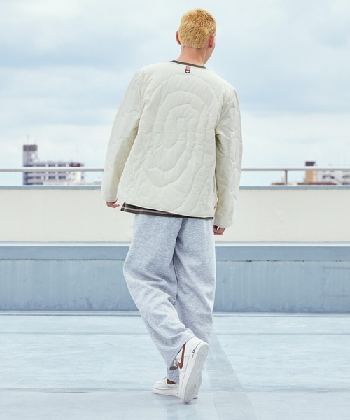 NIKE（ナイキ）の「ナイキ スポーツウェア メンズ パデッド ジャケット / Nike Sportswear Men's Padded Jacket IM9354-229 Light Khaki（ノーカラージャケット・メンズ・ブラウン系その他2・M/L/XL/2XL/S）」の12枚目の写真