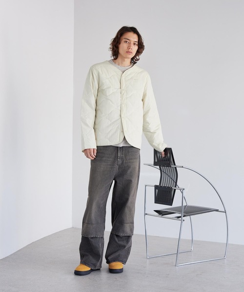 NIKE（ナイキ）の「ナイキ スポーツウェア メンズ パデッド ジャケット / Nike Sportswear Men's Padded Jacket IM9354-229 Light Khaki（ノーカラージャケット・メンズ・ブラウン系その他2・M/L/XL/2XL/S）」の4枚目の写真