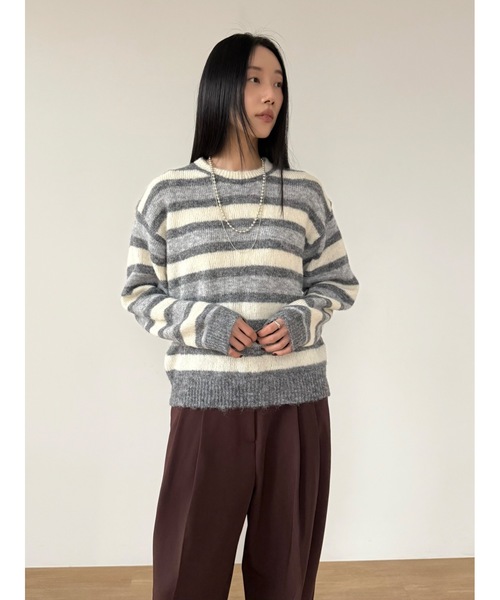 Didot.showroom（ディドット ショールーム）の「配色ボーダーラウンドニット（ニット/セーター・レディース・ブラック/グレー/ブラウン・FREE）」の8枚目の写真