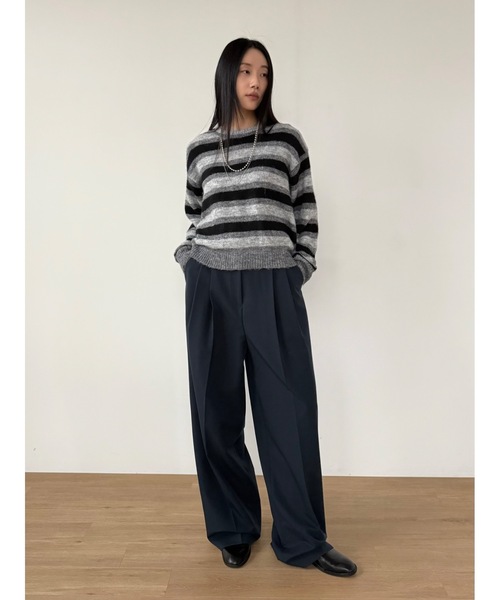 Didot.showroom（ディドット ショールーム）の「配色ボーダーラウンドニット（ニット/セーター・レディース・ブラック/グレー/ブラウン・FREE）」の4枚目の写真