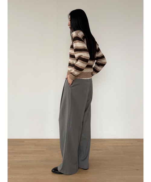 Didot.showroom（ディドット ショールーム）の「配色ボーダーラウンドニット（ニット/セーター・レディース・ブラック/グレー/ブラウン・FREE）」の11枚目の写真