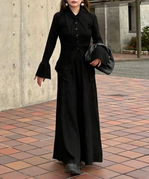LAULEN（ローレン）の「front slit collared button knit set up /フロントスリットボタン襟付きニットセットアップ（セットアップ・レディース・オートミール/ベージュ/チャコールグレー/ブラック・FREE）」の2枚目の写真