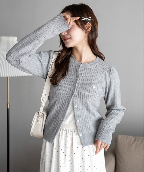 U.S. POLO ASSN.（ユーエスポロアッスン）の「∴WEGO/【26年春新作】USPOLO別注ケーブルニットカーディガン（カーディガン/ボレロ・レディース・グレー/アイボリー/ネイビー/ワイン・FREE）」の8枚目の写真