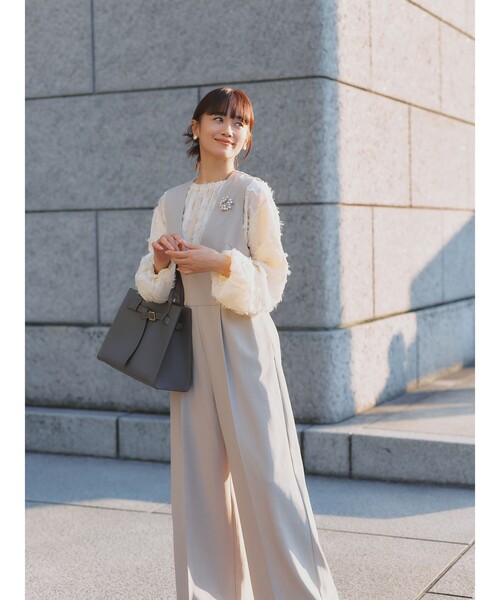 BEAMS HEART（ビームスハート）の「【セレモニー・ハレの日】Vネック コンビネゾン（つなぎ/オールインワン・レディース・ブラウン系その他2/ネイビー・SMALL/MEDIUM）」の2枚目の写真