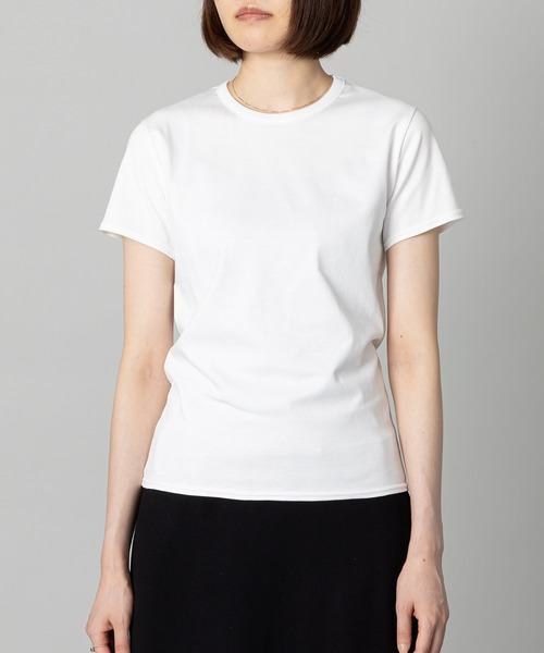 kuros'(クロス)の「【kuros’オリジナル】kuros'Tシャツ コンパクト(Tシャツ/カットソー・レディース・ホワイト/ブラック・SMALL/MEDIUM/LARGE)」の6枚目の写真