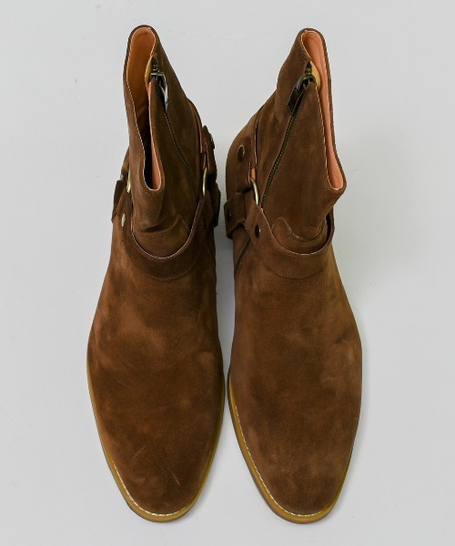 BENUSTA(ベヌスタ)の「A'GEM/9 × .kom 『BENUSTA/ベヌスタ』Ring Belt Design Heel Boots/リングベルトデザインヒールブーツ(ブーツ・メンズ・ブラウン/ブラック・26/27)」の10枚目の写真