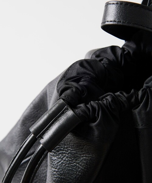 セール】撥水 カウレザー ボンサック ショルダーバッグ（ショルダー