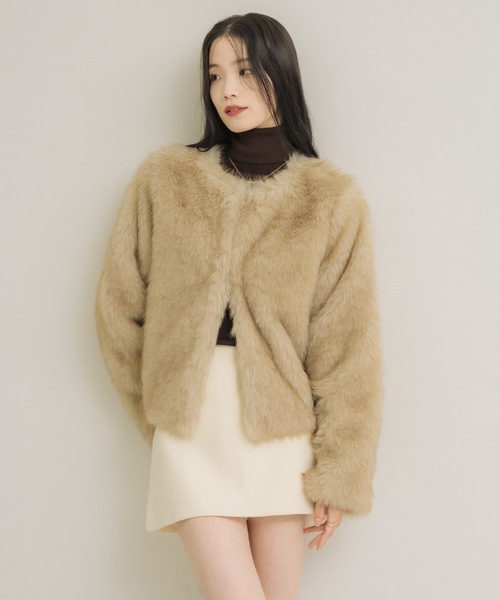 NEUNA（ヌナ）の「ノーカラーファーコート（ダウンジャケット/コート・レディース・アイボリー/ブラウン・FREE）」の13枚目の写真