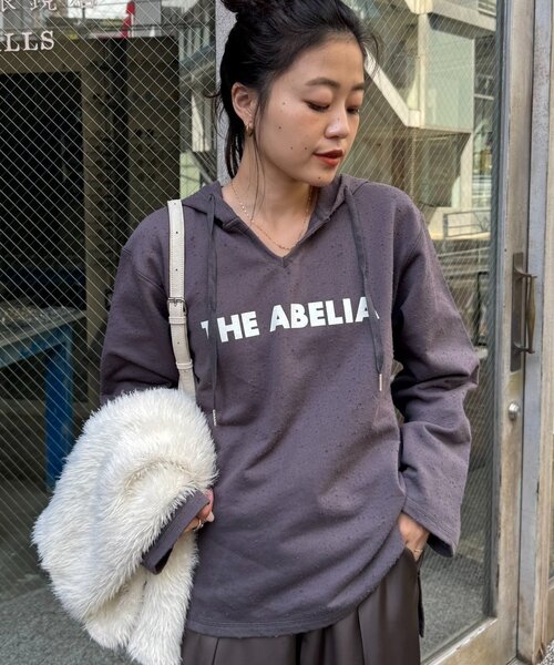 CIAOPANIC TYPY（チャオパニックティピー）の「ダメージ裏毛ロゴフーディー（Tシャツ/カットソー・レディース・ブラウン/チャコールグレー/オフホワイト・ONE SIZE）」の18枚目の写真