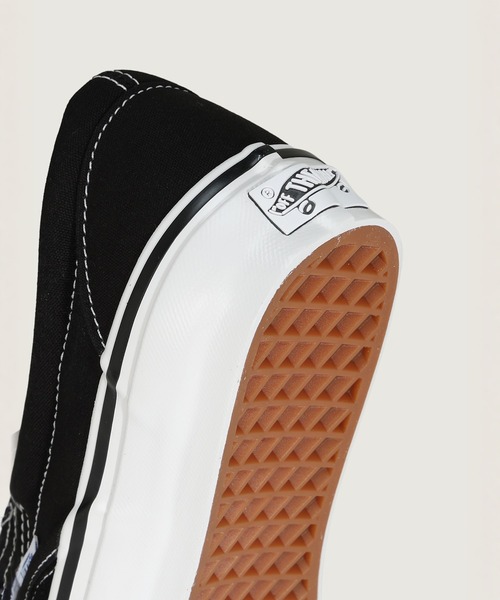 VANS（バンズ）の「VANS PREMIUM スリッポン [日本限定] / LX Classic Slip-On 98 BLACK VN000D5AY281（スリッポン・メンズ・ブラック×ホワイト・5/5.5/6/6.5/7.5/8/8.5/9/9.5/10/10.5/11/11.5/12/7/4/4.5）」の7枚目の写真