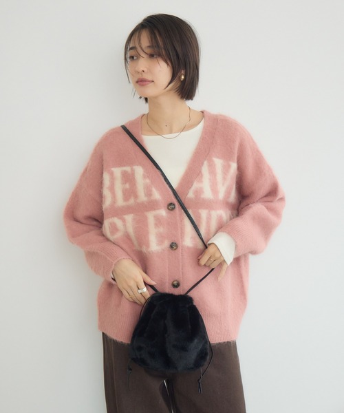 KATHARINE ROSS（キャサリンロス）の「【KATHARINE ROSS】エコファー　巾着ショルダーバッグ（ショルダーバッグ・レディース・モカ/その他1/ブラック/グレー・MEDIUM）」の6枚目の写真