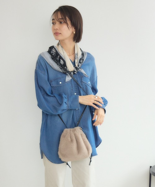 KATHARINE ROSS（キャサリンロス）の「【KATHARINE ROSS】エコファー　巾着ショルダーバッグ（ショルダーバッグ・レディース・モカ/その他1/ブラック/グレー・MEDIUM）」の12枚目の写真