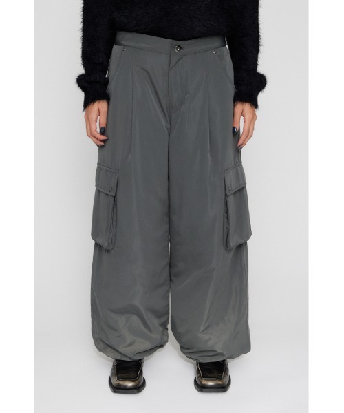 LAGUA GEM(ラグアジェム)の「WARM POCKET パンツ(カーゴパンツ・レディース・ブラック/カーキ/グレー・X-SMALL/SMALL/MEDIUM)」の13枚目の写真