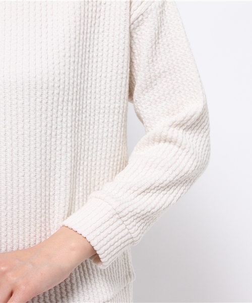 Discoat Parisien（ディスコートパリシアン）の「膨れリブハイネックプルオーバー（Tシャツ/カットソー・レディース・グレー/アイボリー/ネイビー・MEDIUM/LARGE）」の9枚目の写真