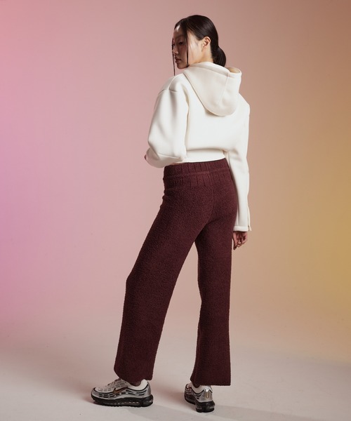 NIKE(ナイキ)の「《セットアップ対応商品》ナイキ スポーツウェア フェニックス コージー ブークレ ウィメンズ スリム ニット パンツ / Nike Sportswear Phoenix Cozy Boucle Women's Slim Knit Pants HV2767-619 Burgundy Crush(その他パンツ・レディース・バーガンディー・L/M/XL/S/XS)」の5枚目の写真