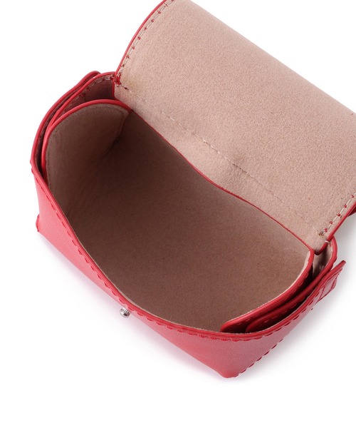 ADAM ET ROPE'（アダムエロペ）の「【WEB限定】マルチポーチ付きショルダーバッグ（ショルダーバッグ・レディース・シルバー/ブラック/ブラウン/レッド・FREE）」の5枚目の写真