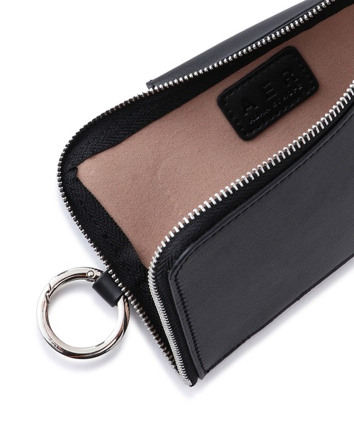 ADAM ET ROPE'（アダムエロペ）の「【WEB限定】マルチポーチ付きショルダーバッグ（ショルダーバッグ・レディース・シルバー/ブラック/ブラウン/レッド・FREE）」の7枚目の写真