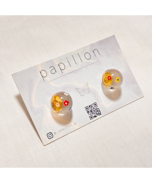 tone（トーン）の「【papillon】お花柄クリアピアス(MA)（ピアス（両耳用）・レディース・クリア・FREE）」の2枚目の写真