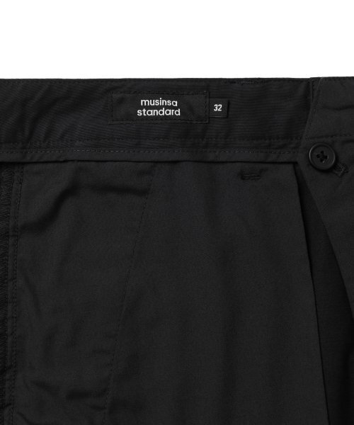 MUSINSA STANDARD（ムシンサスタンダード）の「チノショーツ[ブラック]（その他パンツ・メンズ・その他・31/33/26/27/28/29/36/34/32/38/30）」の8枚目の写真