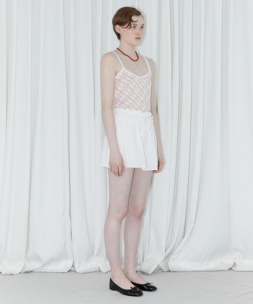 SINOON(シヌーン)の「FLOWER PATTERN SLEEVELESS (OFF WHITE)(ニット/セーター・レディース・アイボリー・FREE)」の2枚目の写真