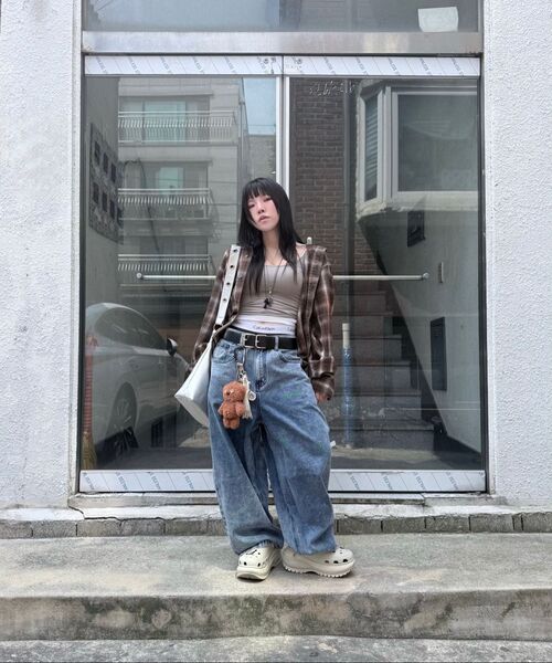 NOMANUAL(NOMANUAL)の「RAW VISION DENIM PANTS - WHITE BLUE(デニムパンツ・レディース・その他・X-SMALL/SMALL/MEDIUM/LARGE)」の16枚目の写真