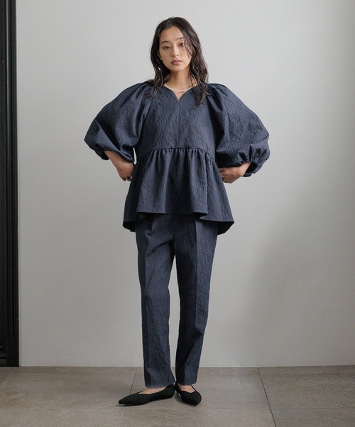 LOWRYS FARM(ローリーズファーム)の「daymeジャガードブラウス 628649(シャツ/ブラウス・レディース・ブラック/ネイビー・MEDIUM/LARGE)」の12枚目の写真