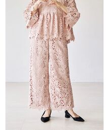 TONAL（トーナル）の「フラワーレースワイドパンツ（その他パンツ）」