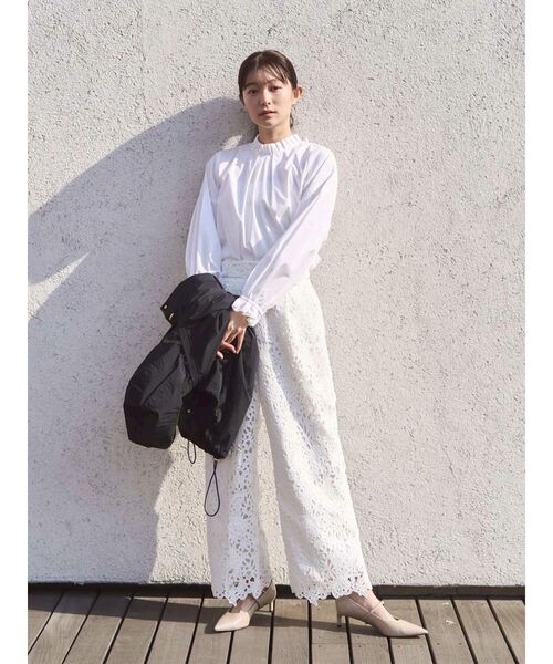 TONAL(トーナル)の「フラワーレースワイドパンツ(その他パンツ・レディース・ネイビー/ピンク/オフホワイト・SMALL/MEDIUM)」の19枚目の写真