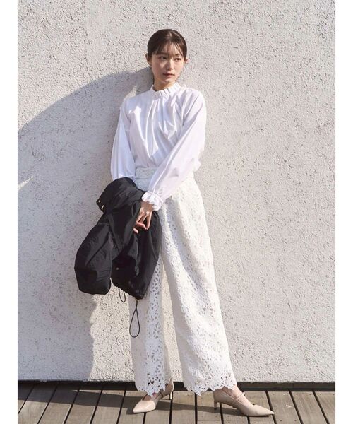 TONAL(トーナル)の「フラワーレースワイドパンツ(その他パンツ・レディース・ネイビー/ピンク/オフホワイト・SMALL/MEDIUM)」の20枚目の写真