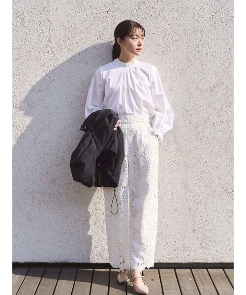 TONAL(トーナル)の「フラワーレースワイドパンツ(その他パンツ・レディース・ネイビー/ピンク/オフホワイト・SMALL/MEDIUM)」の21枚目の写真
