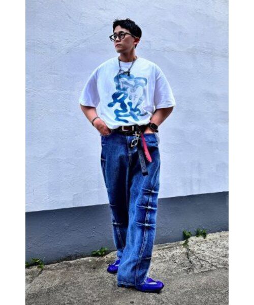 GRAVER（グレーバー）の「[ユニセックス]グラフィティ雲ロゴ半袖Tシャツ_ホワイト（Tシャツ/カットソー・レディース・ホワイト・SMALL/MEDIUM/LARGE/X-LARGE）」の11枚目の写真