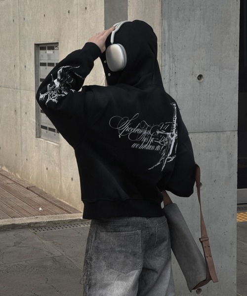 KsG（ケーエスジー）の「ウォッシュドクロスジップアップパーカー（パーカー・レディース・グレー/ブラック・MEDIUM/LARGE/SMALL/X-LARGE）」の14枚目の写真