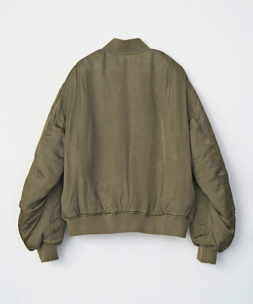 VICTIM（ヴィクティム）の「VICTIM ヴィクティム / VINTAGE EFFECT MA-1 JACKET ヴィンテージエフェクトMA-1ミリタリージャケット / VTM-25-O-103（MA-1・メンズ・カーキ/ブラック・1/2）」の11枚目の写真