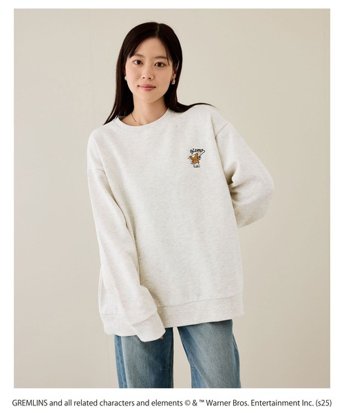 Mac-House（マックハウス）の「【Gremlins】グレムリン刺繍トレーナー（スウェット・メンズ・オートミール/ブラック・L/M/S/XL）」の3枚目の写真