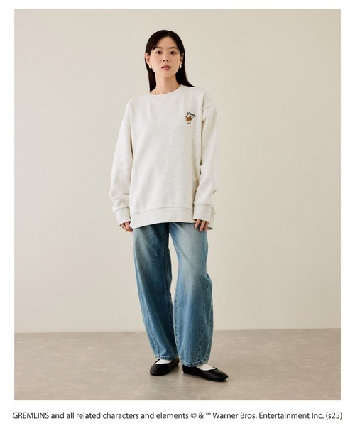 Mac-House（マックハウス）の「【Gremlins】グレムリン刺繍トレーナー（スウェット・メンズ・オートミール/ブラック・L/M/S/XL）」の6枚目の写真