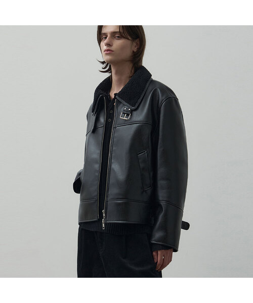コンツアーシアリングレザークロップムートンジャケット[ブラック