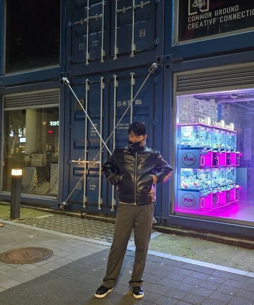 ALYSS（アリス）の「コンツアーシアリングレザークロップムートンジャケット[ブラック]（ムートンコート・メンズ・その他・MEDIUM/LARGE/X-LARGE）」の5枚目の写真