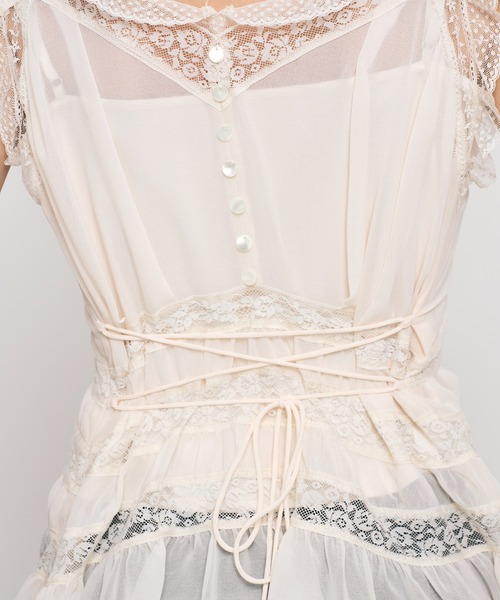 ME COUTURE（ミークチュール）の「レースMIXバリエブラウス（シャツ/ブラウス・レディース・アイボリー・FREE）」の16枚目の写真