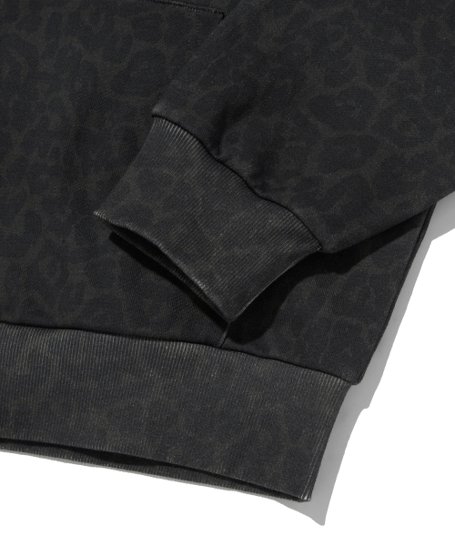 suade（スエード）の「DARK LEOPARD HOOD ZIP UP [LEOPARD]（パーカー・レディース・その他・LARGE/X-LARGE/SMALL）」の6枚目の写真