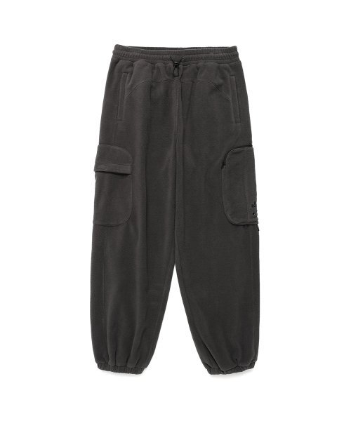 Cavish(カビシ)の「FLEECE MULTI POCKET PANTS CHARCOAL(CV2DFUPA02A)(スウェットパンツ・レディース・チャコール・LARGE)」の1枚目の写真