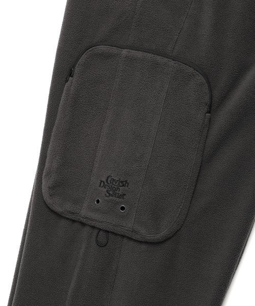 Cavish(カビシ)の「FLEECE MULTI POCKET PANTS CHARCOAL(CV2DFUPA02A)(スウェットパンツ・レディース・チャコール・LARGE)」の6枚目の写真