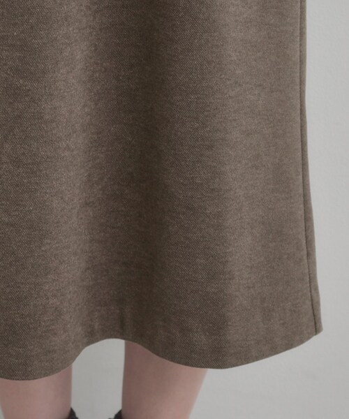 couture brooch(クチュールブローチ)の「【通勤・起毛ポンチ】配色Aラインワンピース(ワンピース・レディース・ブラウン系その他/グレー・42/40/38/36)」の3枚目の写真