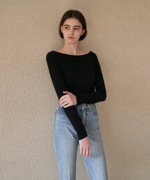 ADAUL（アダウル）の「デイリーボートネックTシャツ - ブラック（Tシャツ/カットソー）」