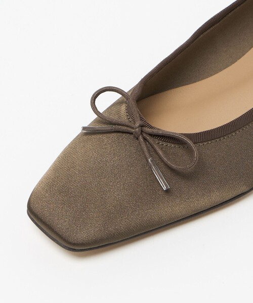 ODETTE E ODILE(オデットエオディール)の「スクエアバレエ フラット10↓↑(バレエシューズ・レディース・シルバー/ダークブラウン・24cm/22.5cm/23.5cm/24.5cm/23cm/25cm/22cm)」の16枚目の写真