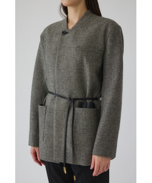 RIM.ARK（リムアーク）の「Metal belt box jacket メタルベルトボックスジャケット（ノーカラージャケット・レディース・グレー/ライトブラウン/ライトベージュ・FREE）」の4枚目の写真