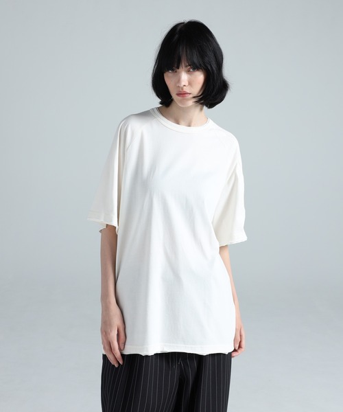 Y-3(ワイスリー)の「Y-3 RAW EDGE 3 STRIPES SHORT SLEEVE TEE(Tシャツ/カットソー・メンズ・ホワイト系その他・XX-SMALL/XX-LARGE/X-LARGE/LARGE/MEDIUM/SMALL/X-SMALL)」の7枚目の写真