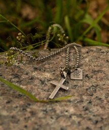 RESTORE（リストア）の「SOLA SCRIPTURA CROSS CLASSIC NECKLACE（ネックレス）」
