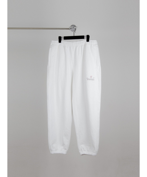 GOZER(ゴーザー)の「OVERSIZED THAILAND BIZ LOGO JOGGER PANTS(スウェットパンツ・メンズ・ホワイト・1/2)」の3枚目の写真